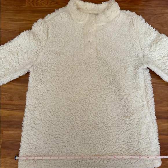 White Sherpa Fleece Pullover (S) - Picture 4 of 8